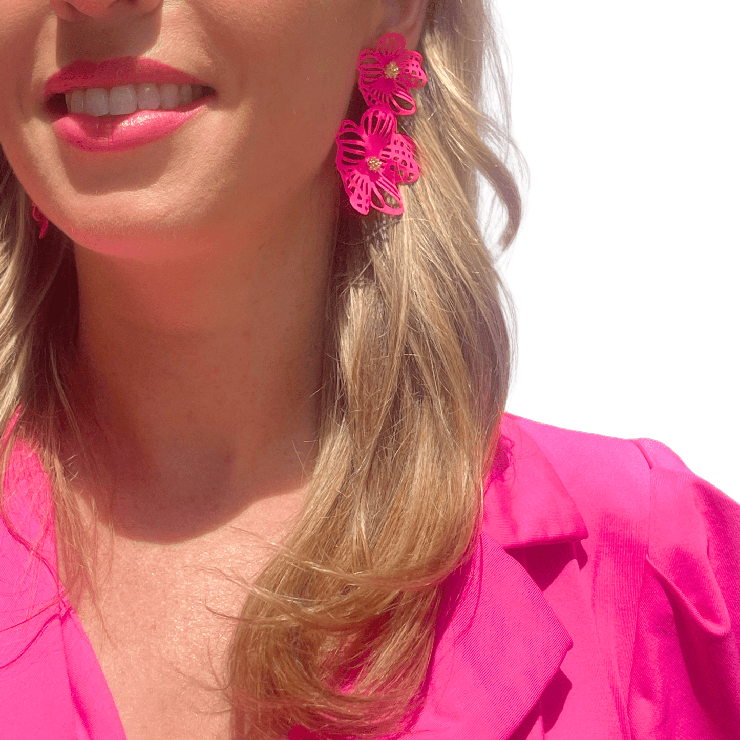 Photo Portée Boucles d'Oreilles Pendantes Fuschia