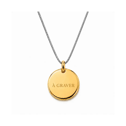 collier cordon de couleur gris avec fermoir et médaille dorée  graver 8 mm ou 15 mm au choix 