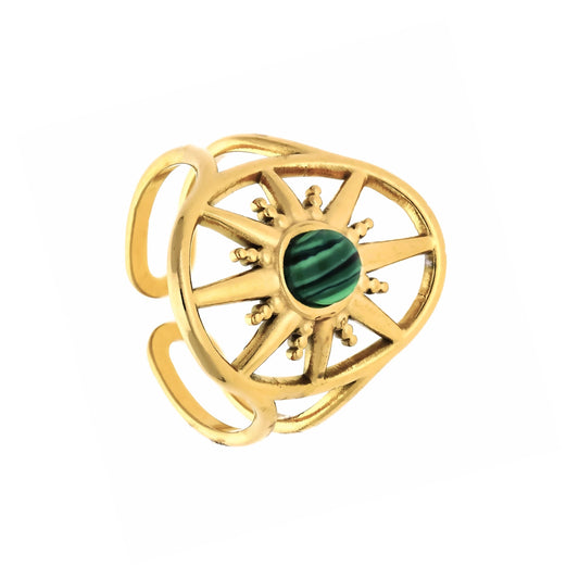 Bague dorée malachite Eliora avec motif solaire ajouré, vue de face
