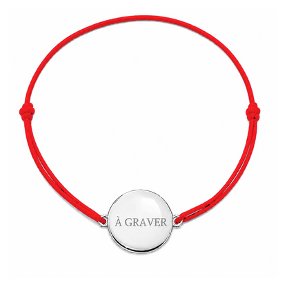 Bracelet cordon mixte et ajustable personnalisé avec médaille argentée à graver et cordon rouge