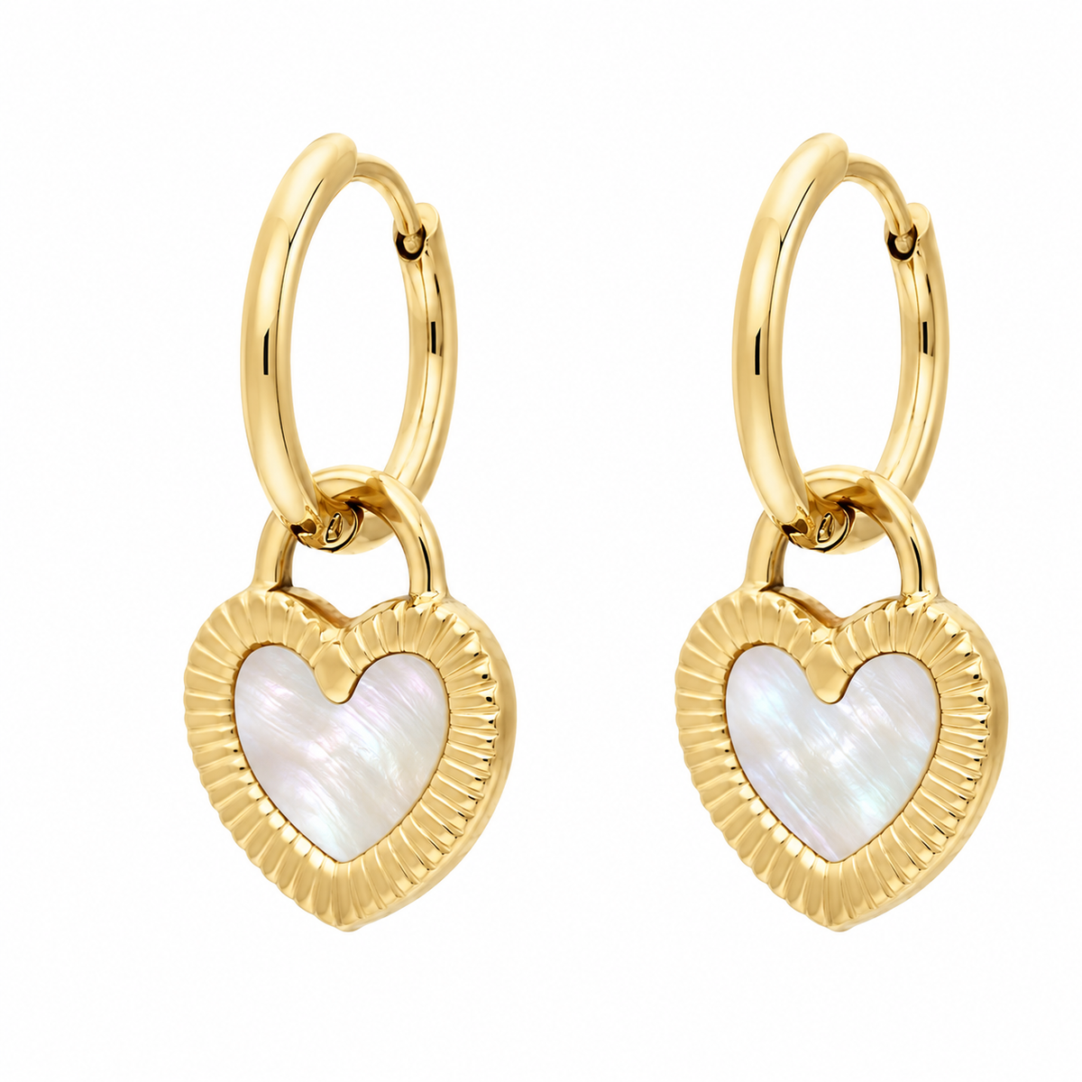 Boucles d’oreilles créoles réversibles Darkness dorées en acier inoxydable – côté cœur blanc