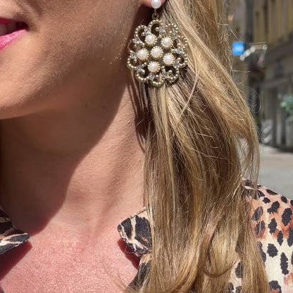 Vidéo Portée Boucles d'Oreilles Pendantes Hortencia