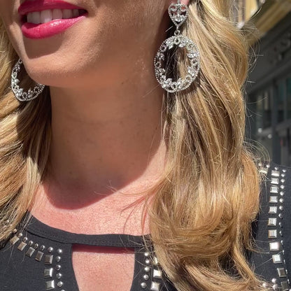 Vidéo Portée Boucles d'Oreilles Pendantes Éclat Céleste