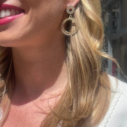 Vidéo Portée Boucles d'Oreilles Pendantes Cendrillon