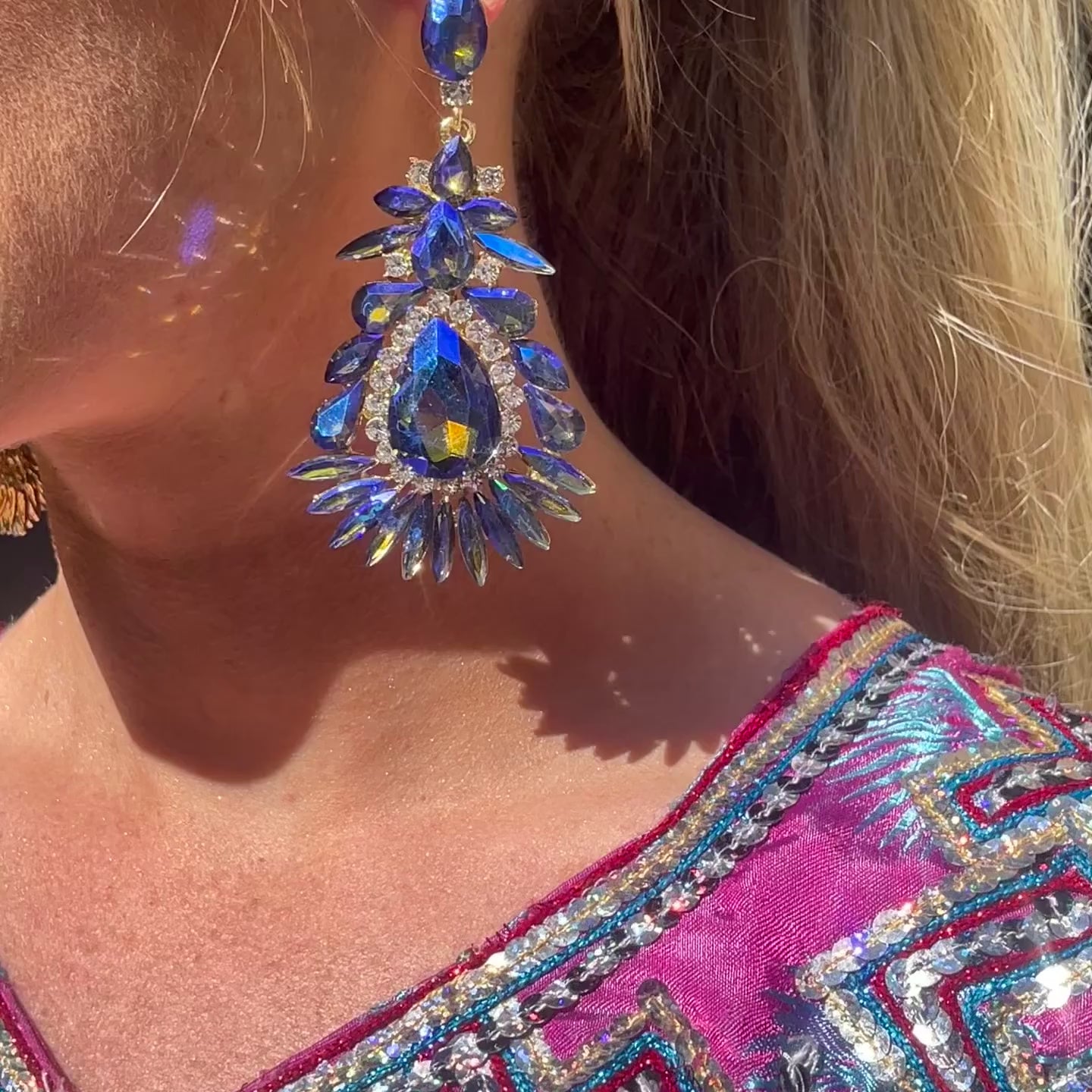 Vidéo Portée Boucles d'Oreilles Pendantes Paon