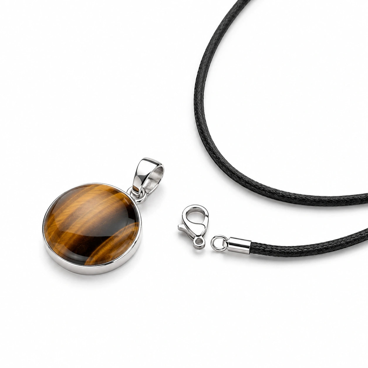 Remplacement d’un cordon noir pour collier avec pendentif rond en œil-de-tigre – Les Inséparables
